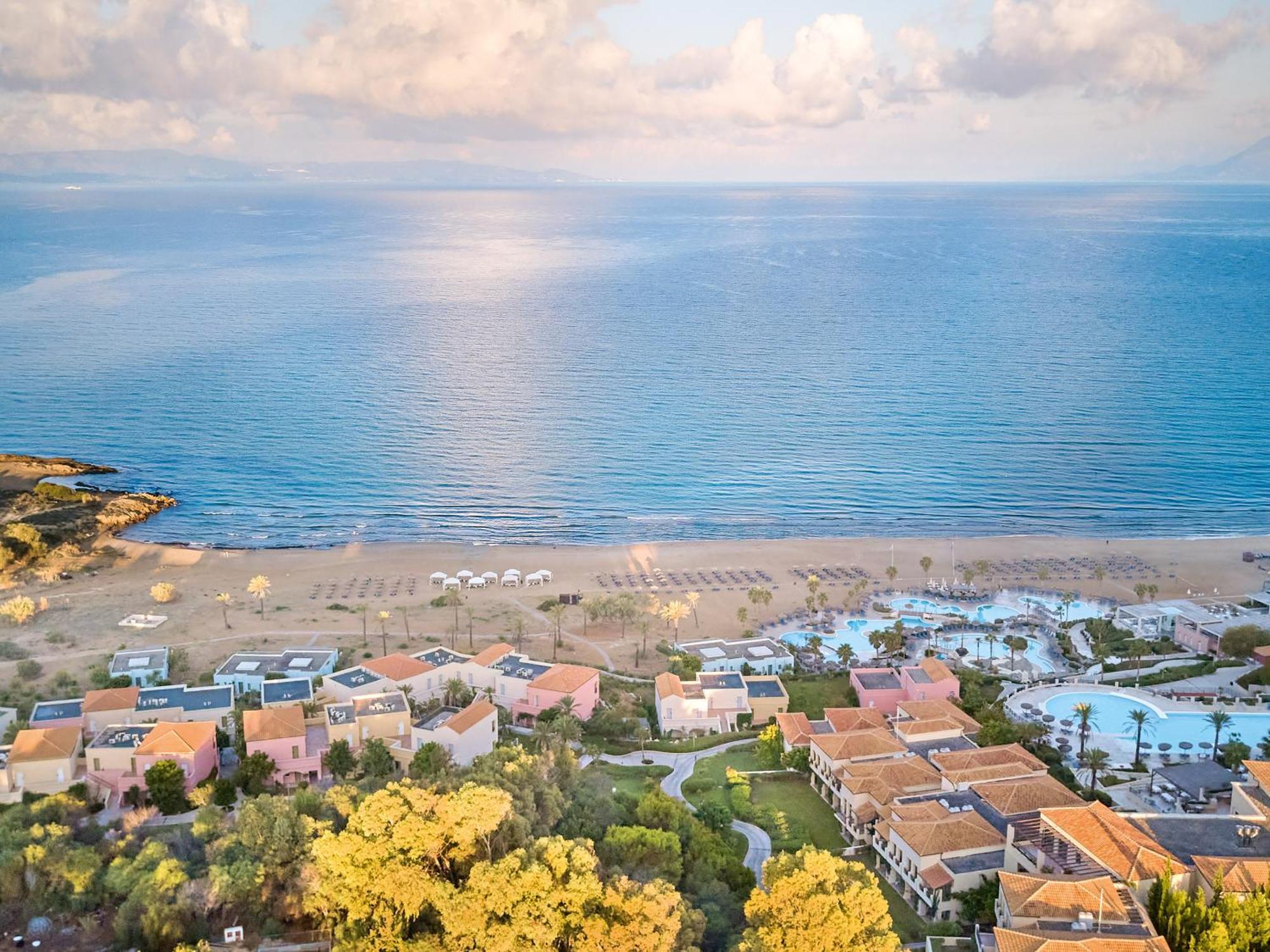 Grecotel Luxme Palms At Riviera Olympia & Aqua Park Лутра-Кіллініс Екстер'єр фото